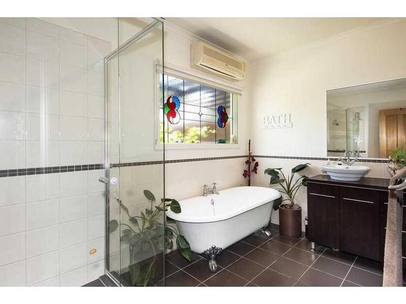 6 Loch Street, Yarraville VIC 3013