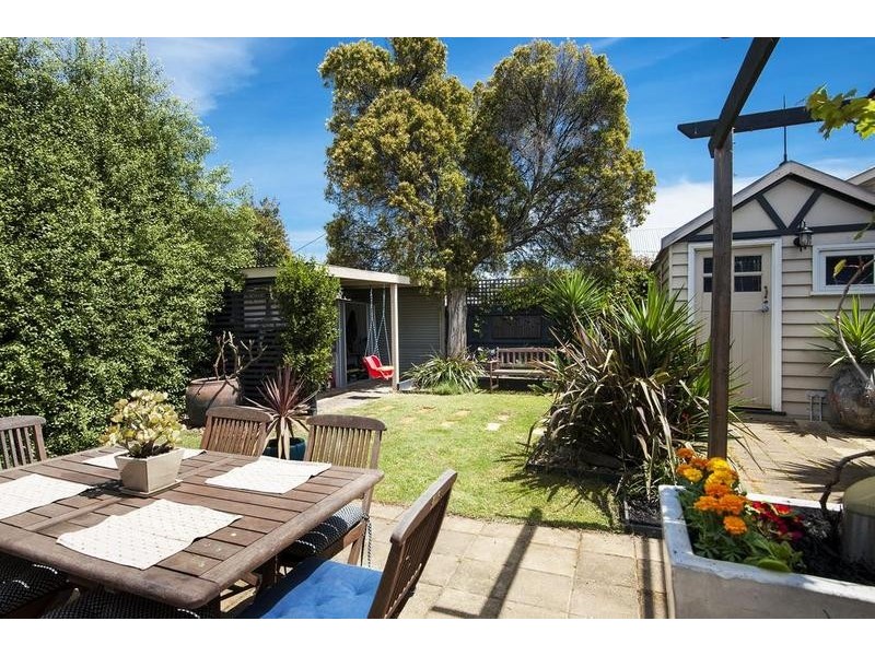 6 Loch Street, Yarraville VIC 3013