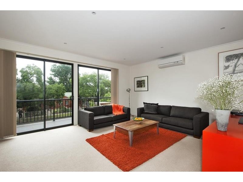 47 Warleigh Road, Footscray VIC 3011