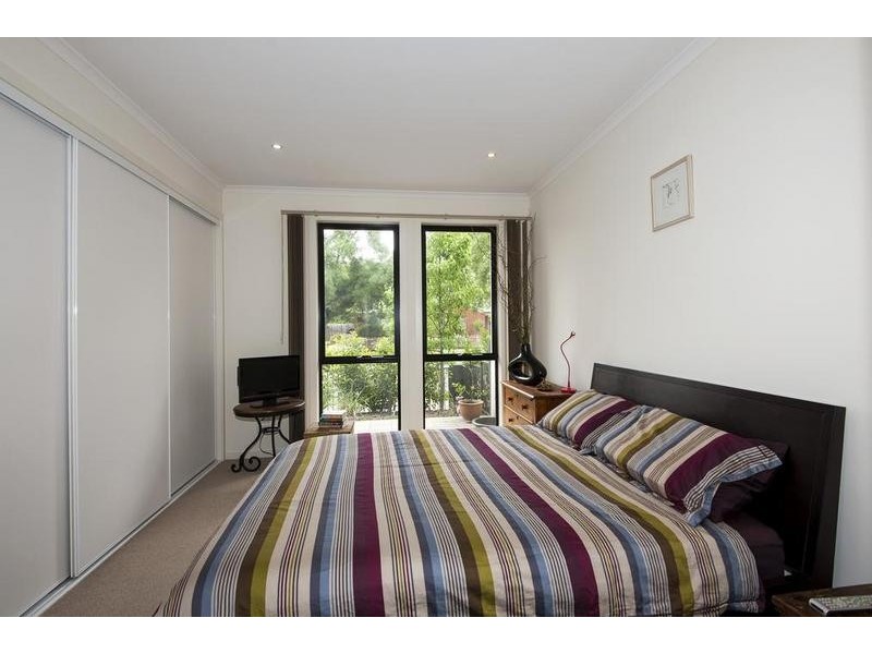 47 Warleigh Road, Footscray VIC 3011