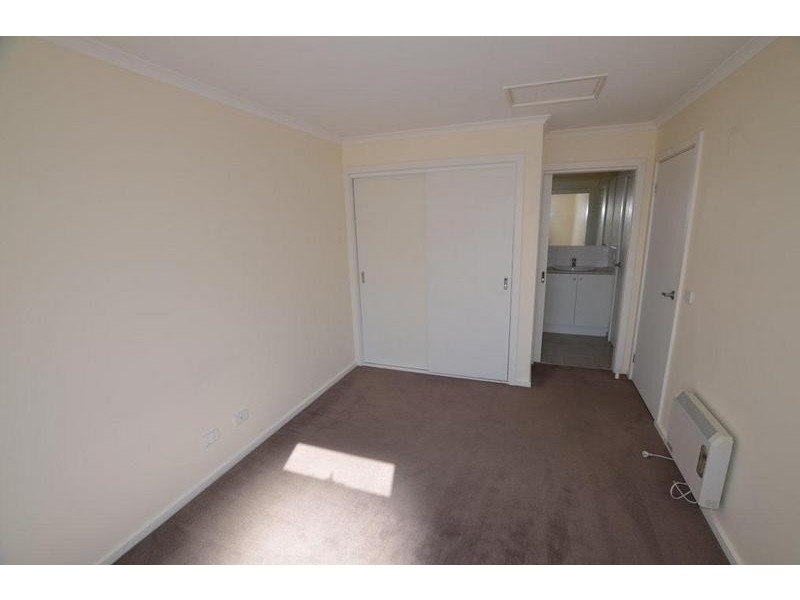 9/102 Cross Street, West Footscray VIC 3012