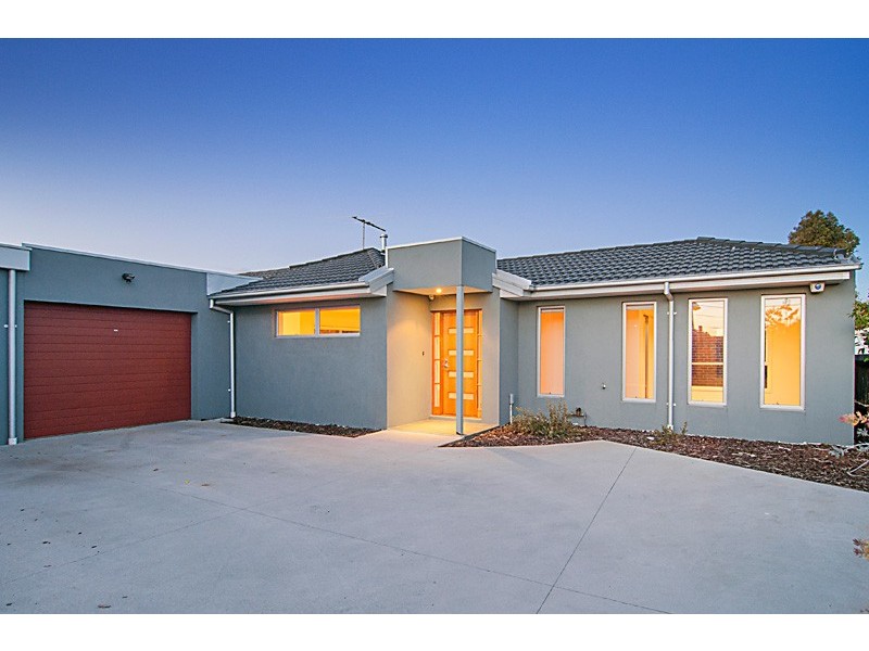 4/40 Rayner Street, Altona VIC 3018