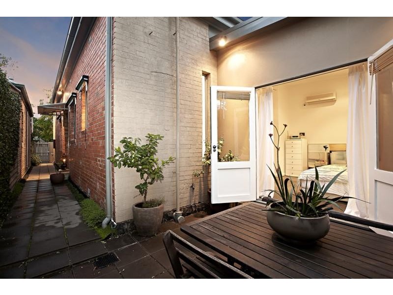 9 Austin Street, Seddon VIC 3011