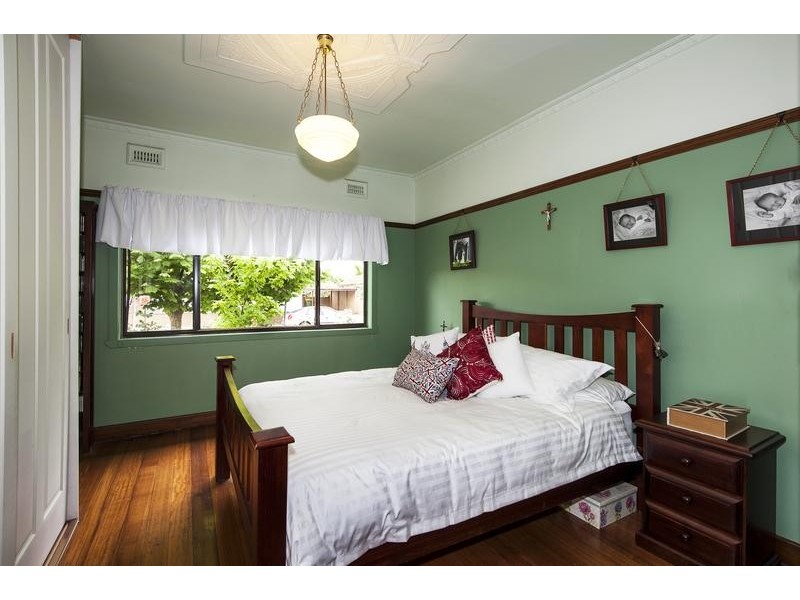 15 Suffolk Street, West Footscray VIC 3012