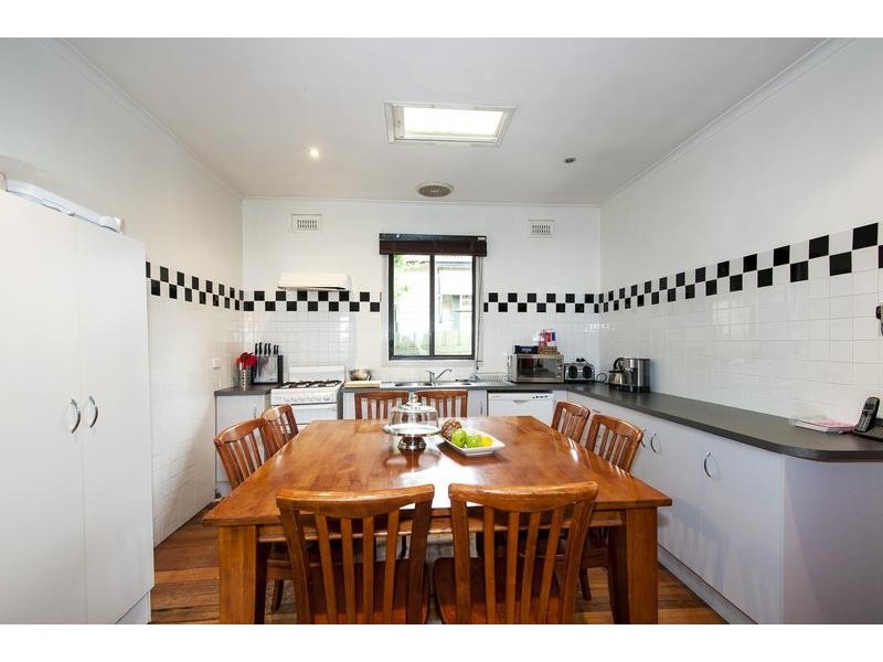 15 Suffolk Street, West Footscray VIC 3012