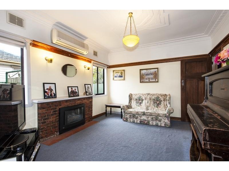 15 Suffolk Street, West Footscray VIC 3012