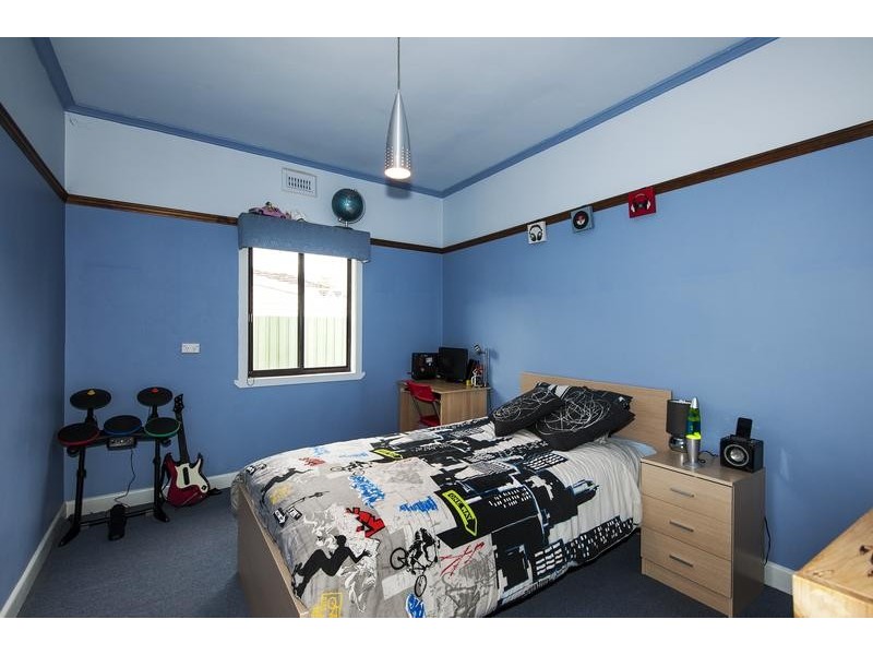 15 Suffolk Street, West Footscray VIC 3012