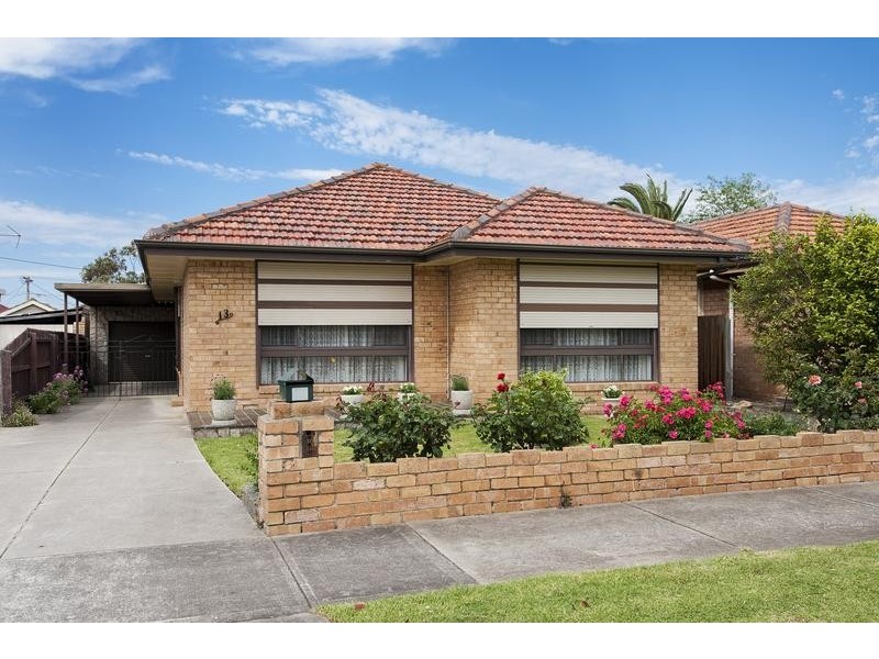 13 Napoleon Street, West Footscray VIC 3012