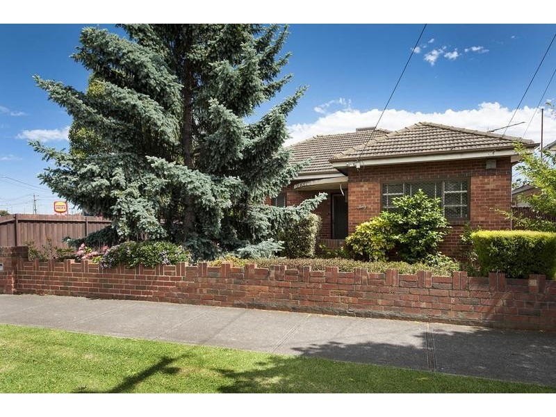 30 Albion Street, Kingsville VIC 3012