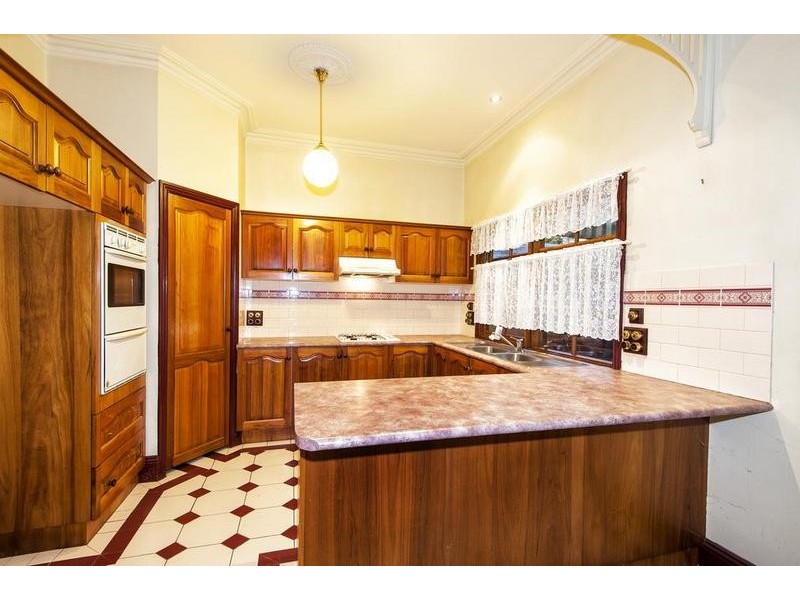 46 Greig Street, Seddon VIC 3011