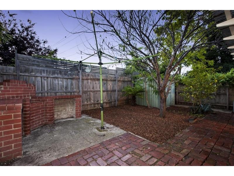 46 Greig Street, Seddon VIC 3011