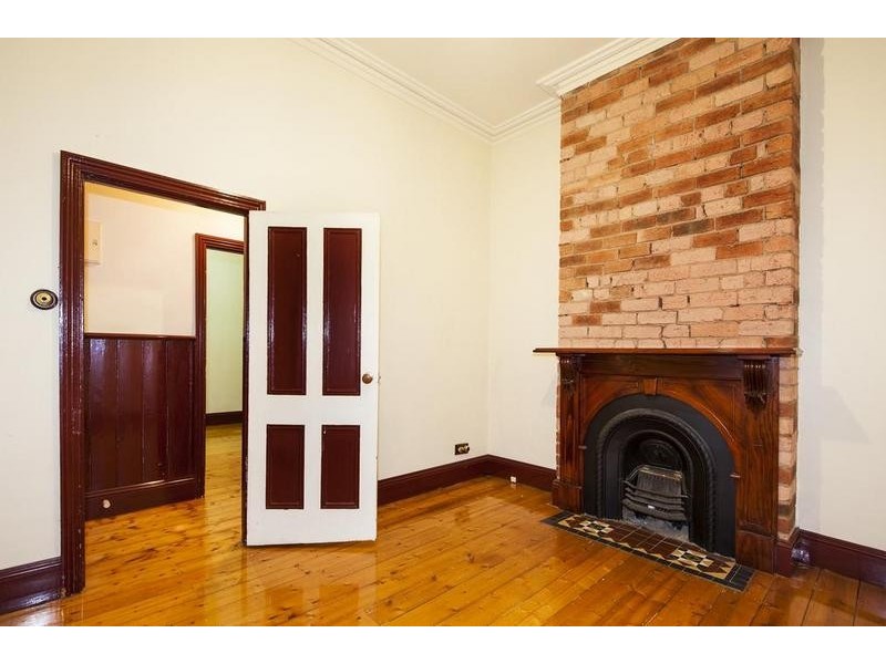 46 Greig Street, Seddon VIC 3011