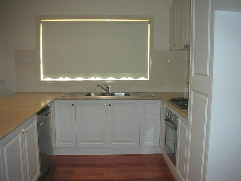 2/29 Commercial Street, Maidstone VIC 3012