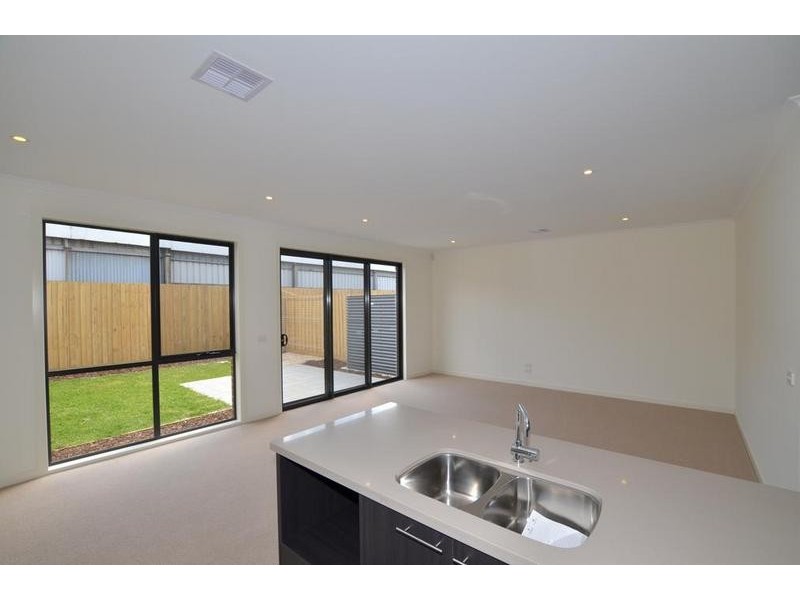 30 Souter Cresent, Footscray VIC 3011