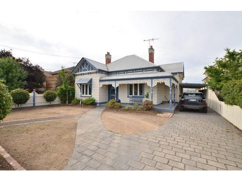 4 Carmichael Street, West Footscray VIC 3012