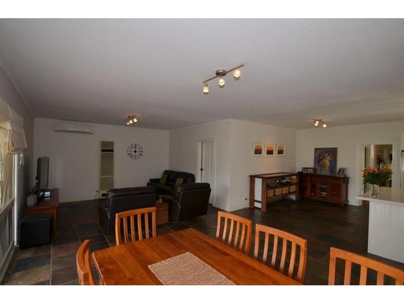 4 Carmichael Street, West Footscray VIC 3012