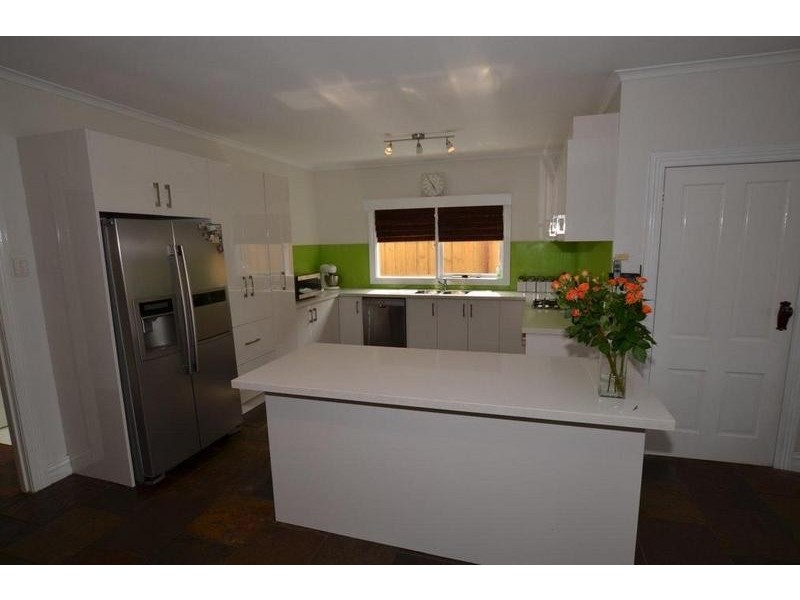 4 Carmichael Street, West Footscray VIC 3012