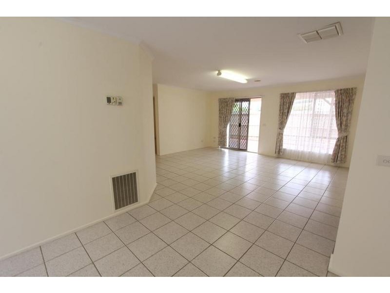 16 Ararat Street, Altona North VIC 3025