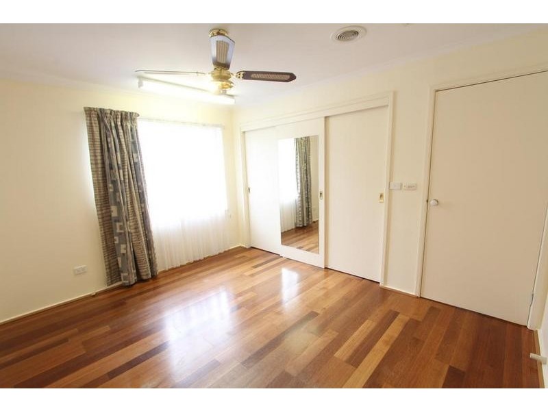 16 Ararat Street, Altona North VIC 3025