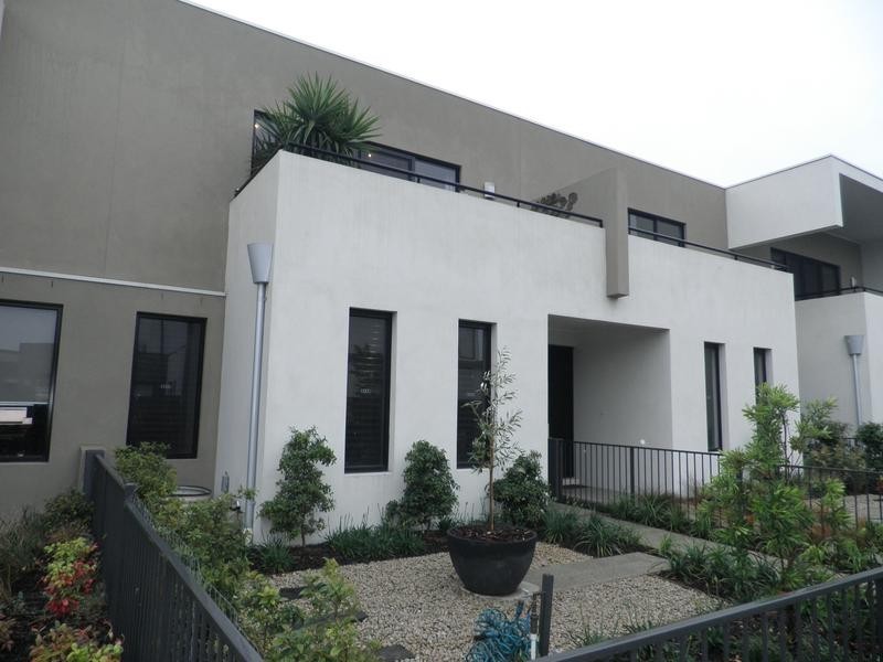 3 Hartman Walk, Footscray VIC 3011