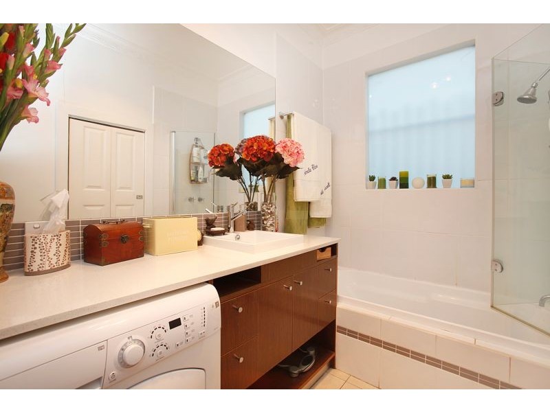 7 Commercial Road, Footscray VIC 3011