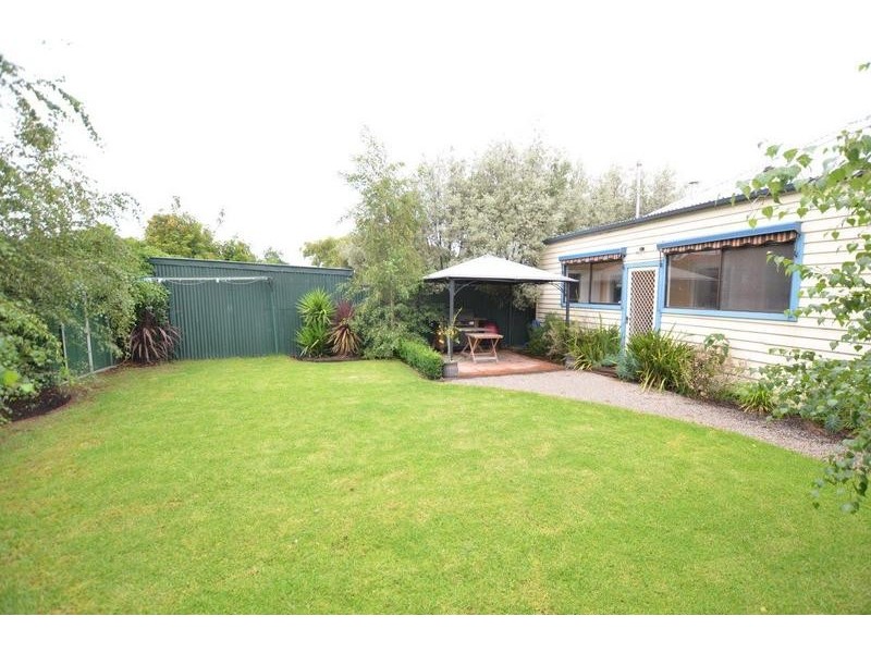 1a Gordon Pde, Yarraville VIC 3013