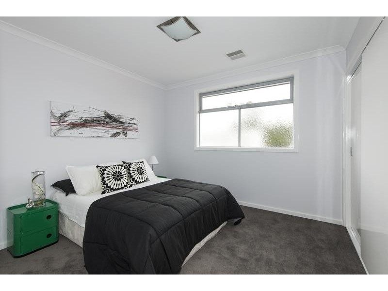 2/8 Charlotte Street, Yarraville VIC 3013