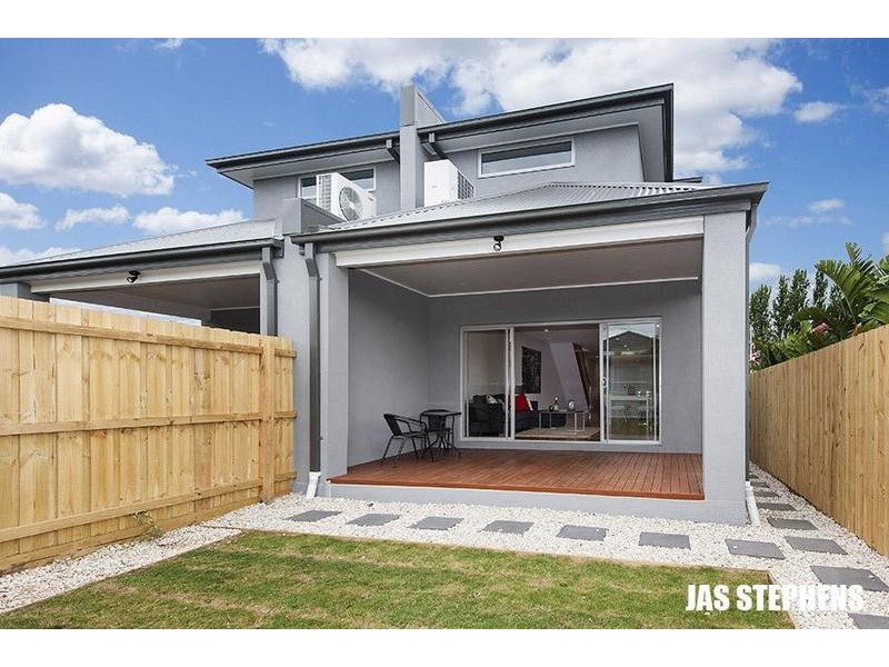 2/8 Charlotte Street, Yarraville VIC 3013