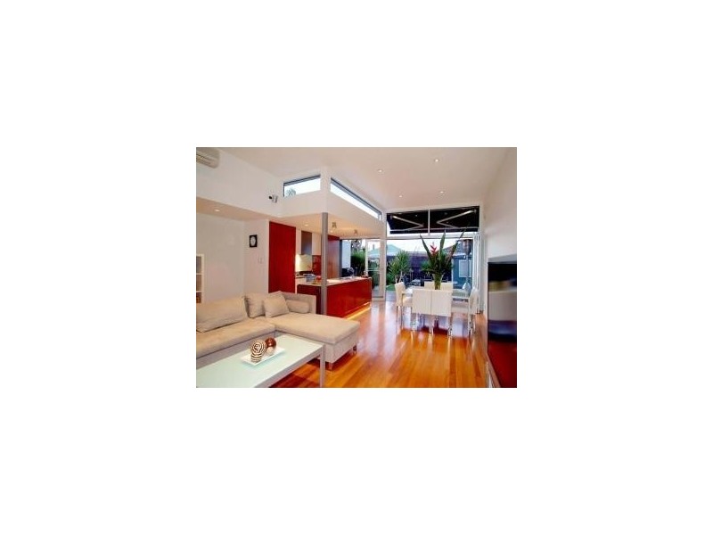 32 Elphin Street, Newport VIC 3015