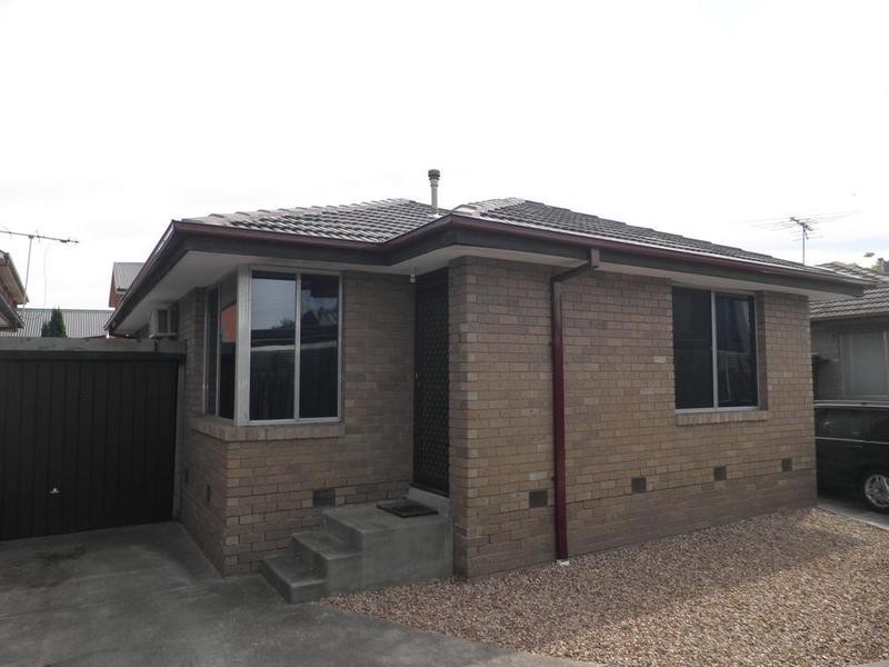 2/15 Greene Street, South Kingsville VIC 3015