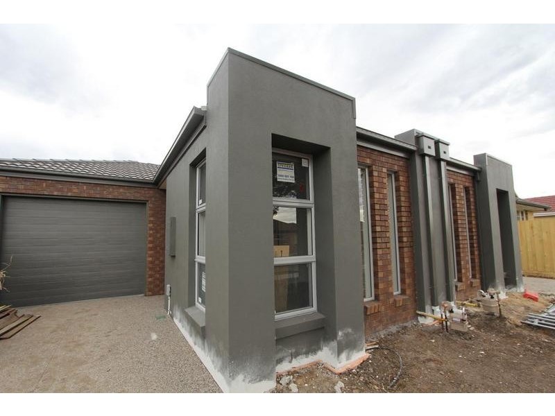 69 Fourth Avenue, Altona North VIC 3025