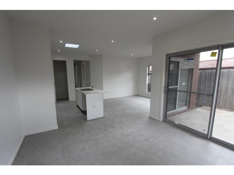 69 Fourth Avenue, Altona North VIC 3025