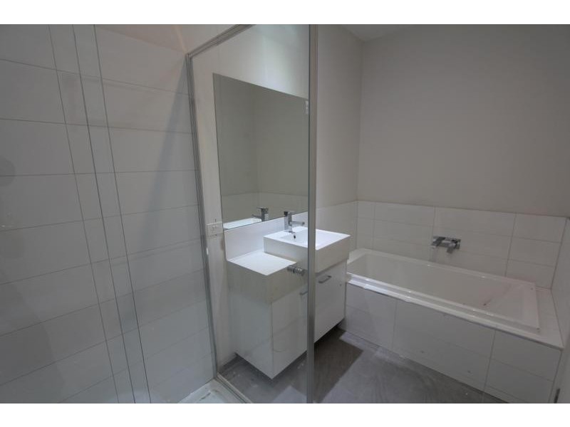 69 Fourth Avenue, Altona North VIC 3025