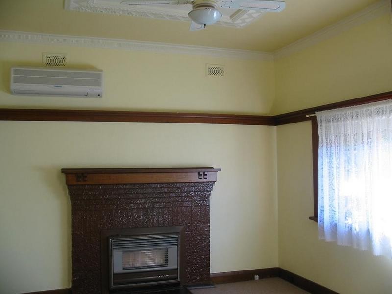 33 Howard Street, Maidstone VIC 3012