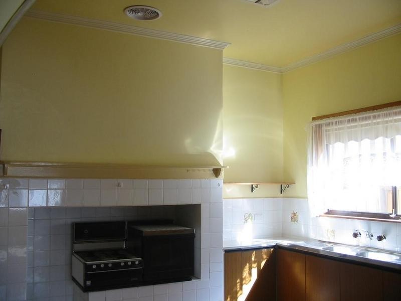 33 Howard Street, Maidstone VIC 3012