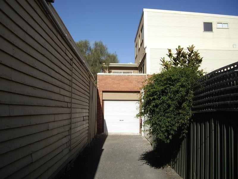 1/22 Vigo Street, Seddon VIC 3011