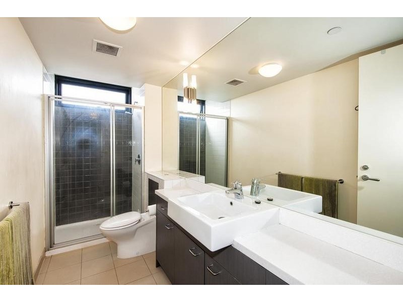 22/42a Byron St, Footscray VIC 3011