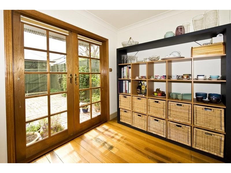 16 Seddon Street, Seddon VIC 3011