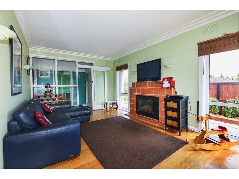 336 Somerville Road, Kingsville VIC 3012