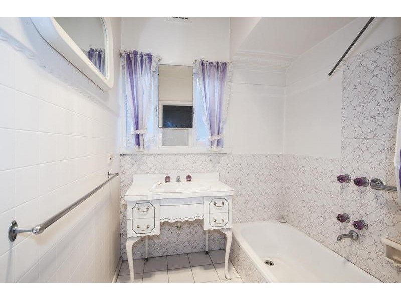 46 Summerhill Road, West Footscray VIC 3012