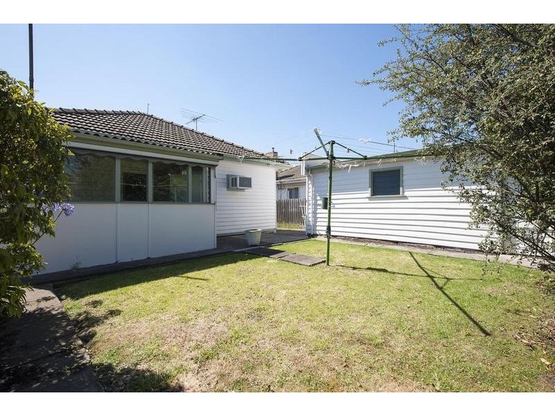 46 Summerhill Road, West Footscray VIC 3012