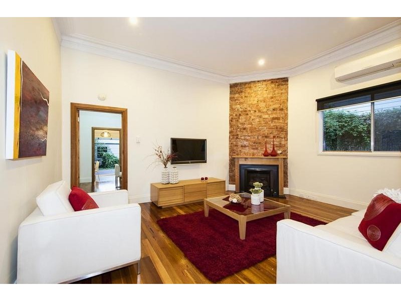 14 Lynch Street, Footscray VIC 3011