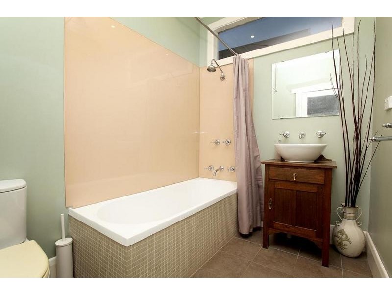 189 Buckley Street, Seddon VIC 3011