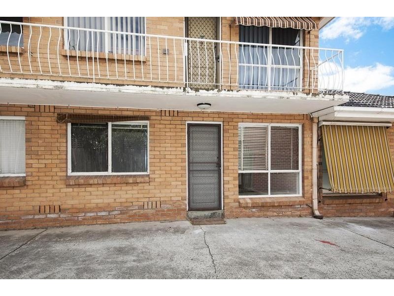 4/187 Charles Street, Seddon VIC 3011