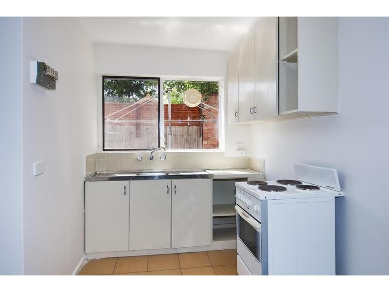 4/187 Charles Street, Seddon VIC 3011