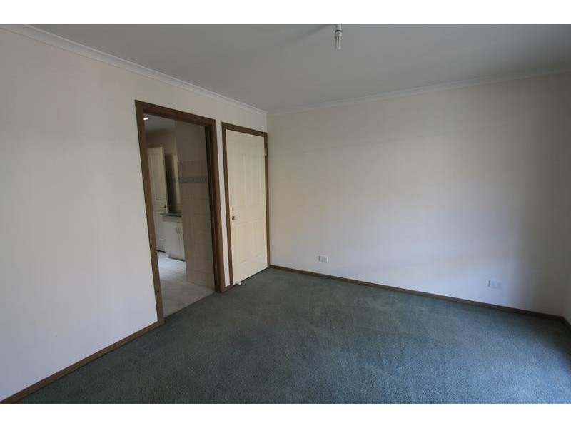 3/22 The Broadway, Altona East VIC 3025