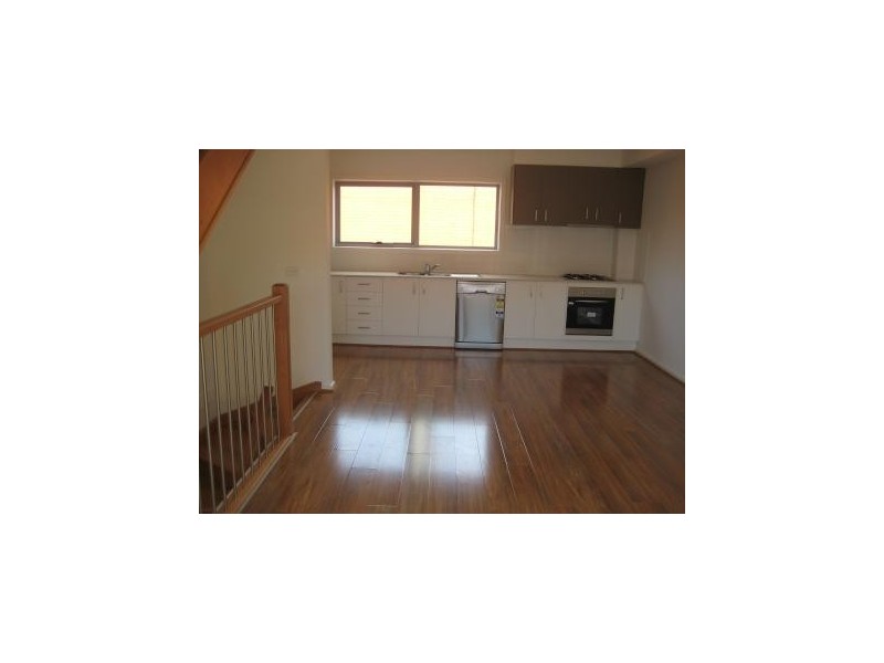 7/6 Rosamond Road, Maribyrnong VIC 3032