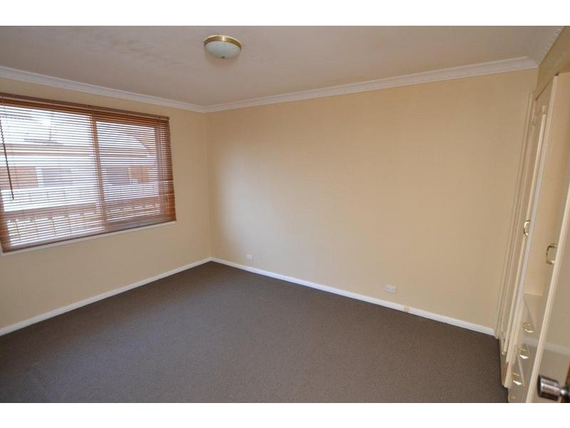 4/13 Bishop Street, Kingsville VIC 3012