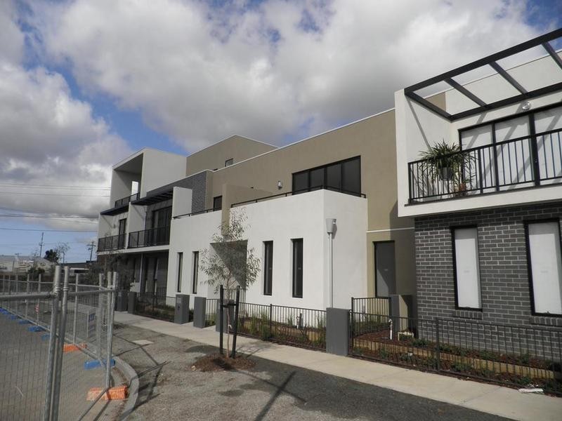 10 Newman Drive, Footscray VIC 3011