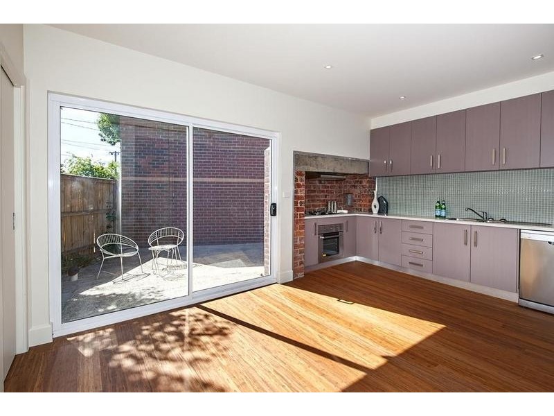 9 Williamstown Road, Seddon VIC 3011